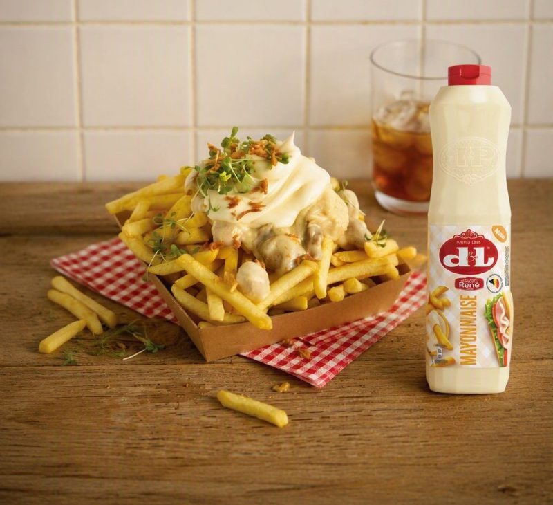 Loaded fries Vol-au-vent & mayo